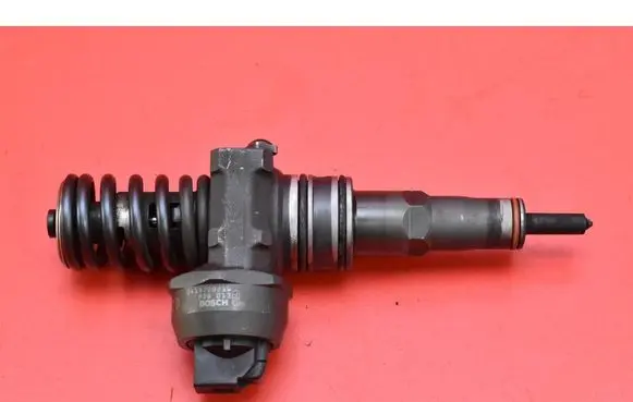 Skoda Superb B5 (3U) Fuel injector 038130073BA