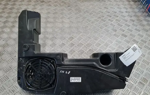 Audi A4 S4 B8 8K Subwoofer speaker 8T8035382