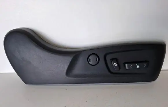 Lexus RX 450H Seat control switch 7181148200