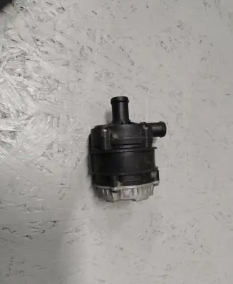 Audi A3 8Y Electric auxiliary coolant/water pump 04L965567 201912096000 0392024003