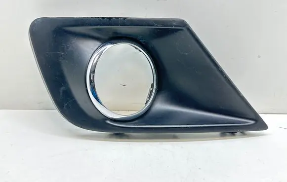 Peugeot 207 Front fog light trim/grill 9688091877