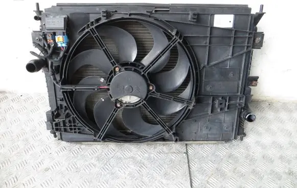 Citroen C4 Grand Picasso Radiator set 