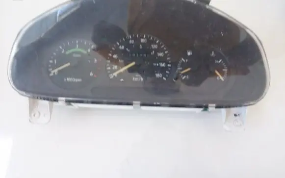 KIA Sportage Speedometer (instrument cluster)