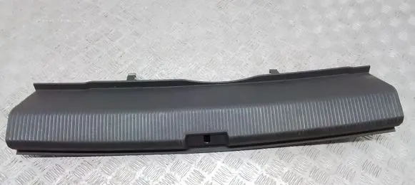 Volkswagen PASSAT B7 USA Trunk/boot sill cover protection 561863459