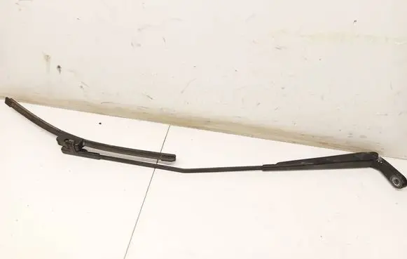 Citroen C5 Front wiper blade arm 