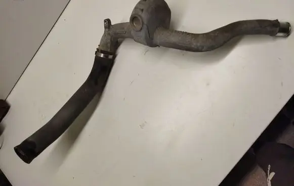 Toyota Corolla E120 E130 Intercooler hose/pipe 1736133010