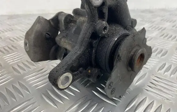 Mercedes-Benz C W203 Power steering pump A0044668201 7692955560 1731051280