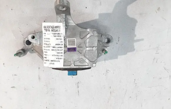 KIA Sportage Gearbox mounting bracket