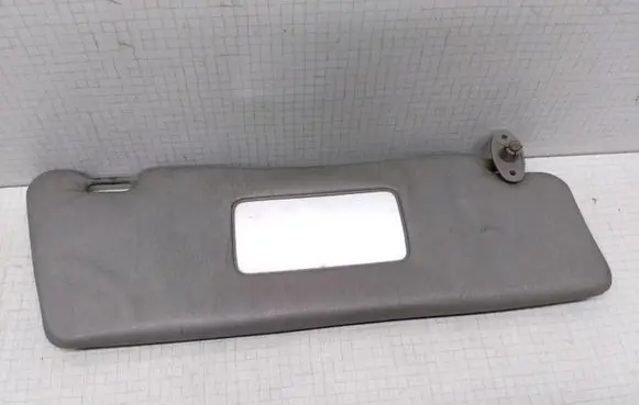 Mercedes-Benz E W124 Sun visor