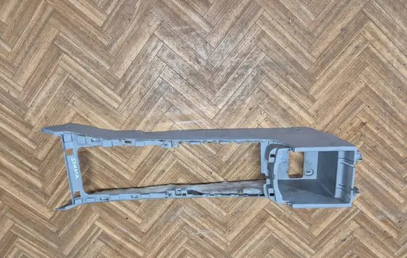 Hyundai Sonata Center console 846113K000