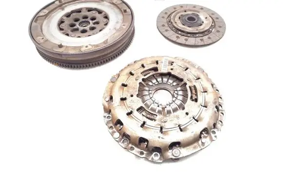 BMW 3 E90 E91 Clutch set kit 7577479