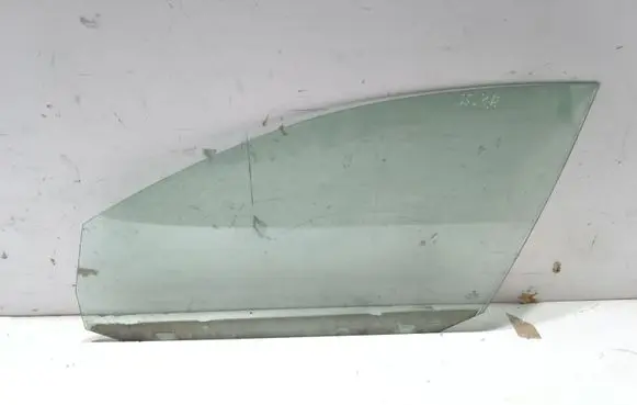 Volkswagen Golf V Front door window glass four-door 43R001057