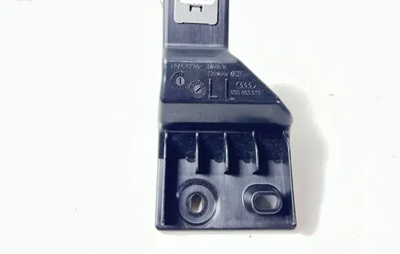 Audi Q3 F3 Other center console (tunnel) element 83B863615