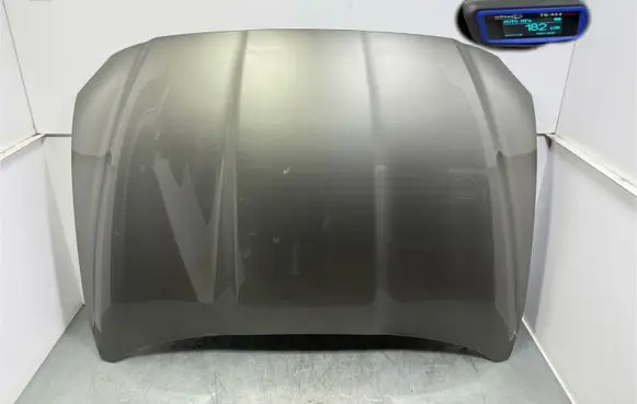 Jaguar F-Pace Engine bonnet/hood 