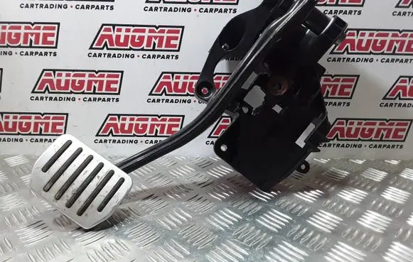 Tesla Model 3 Brake pedal 190320842230 104469101C