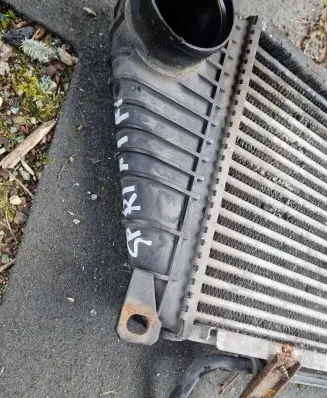 Mercedes-Benz Sprinter W901 W902 W903 W904 Intercooler radiator