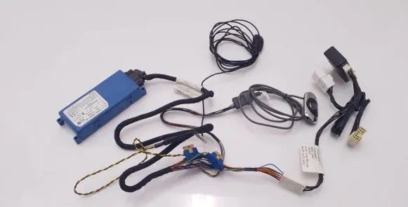 Toyota Avensis T250 Hands-free kit PZ4099029001 3044888Z01 856410484