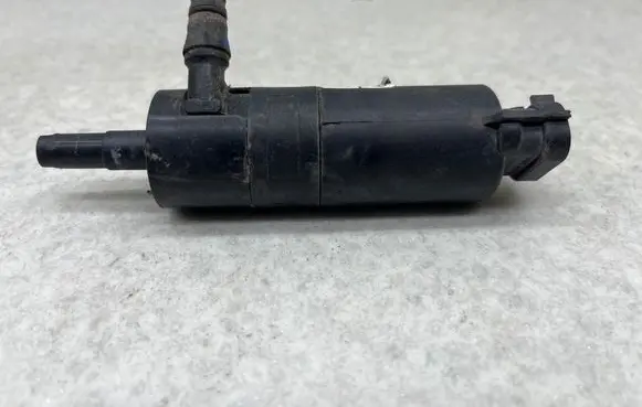 Saab 9-3 Ver2 Headlight washer pump 90508709 19222