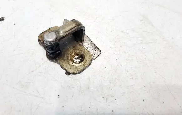 Volkswagen Golf III Rear door lock loop/hook striker 