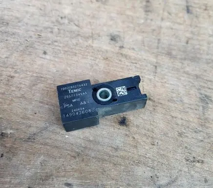 Peugeot 1007 Airbag deployment crash/impact sensor 1490426080 25571345A3 100ZCB3275432