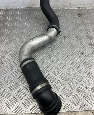 BMW 3 E90 E91 Intercooler hose/pipe 7793783