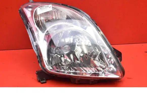 Suzuki Swift I Headlight/headlamp 35100-62J11