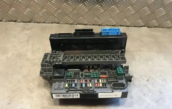 BMW Z4 E89 Fuse box set 9154971