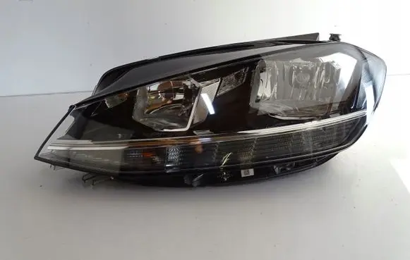 Volkswagen Golf VII Headlight/headlamp