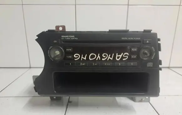 SsangYong Actyon Radio/CD/DVD/GPS head unit 8910009101 06A27A00067 9CA04077