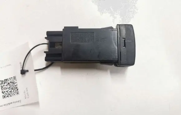 Mazda 5 Headlight level height control switch 134139