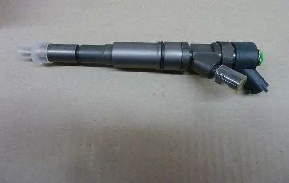 BMW 7 E65 E66 Fuel injector 0445110048I