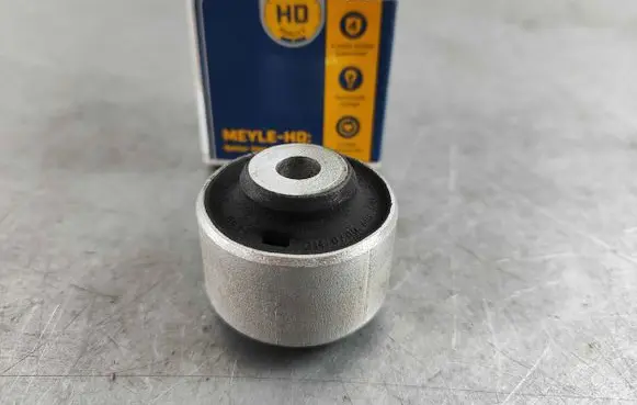 Audi A4 S4 B8 8K Front control arm 1004070070hd