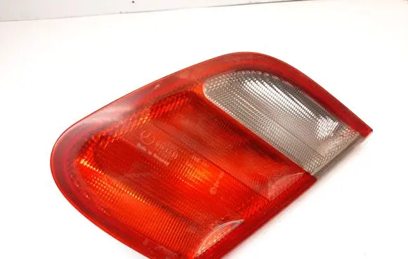 Mercedes-Benz CLK A208 C208 Tailgate rear/tail lights 2088200664