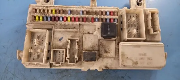 Volvo V50 Central body control module