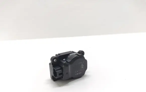 Ford C-MAX II Air flap motor/actuator 3M5H19E616AB