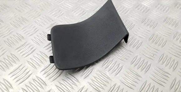 Audi Q5 SQ5 Rear light trim 