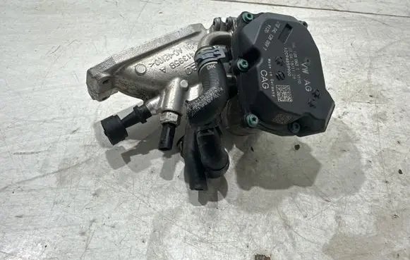 Audi A4 S4 B9 Throttle valve 04L128063T