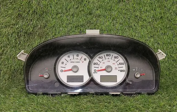 Ford Escape Speedometer (instrument cluster) VP5L8F10890AB