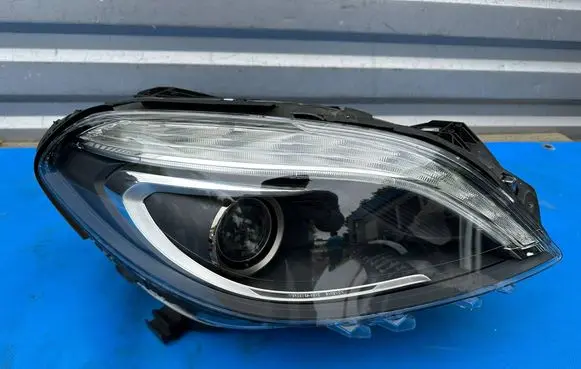 Headlight/headlamp