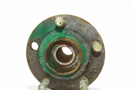 Subaru Outback Rear wheel hub