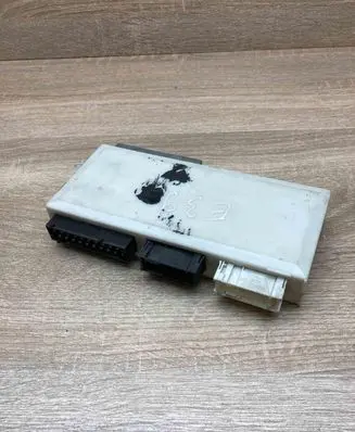BMW 5 E39 Comfort/convenience module 6913520 608377