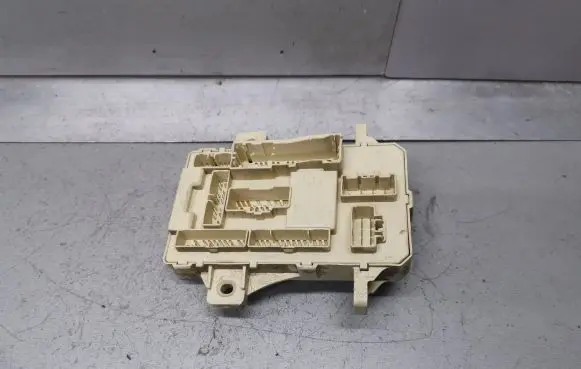 KIA Ceed Fuse module 919501H540