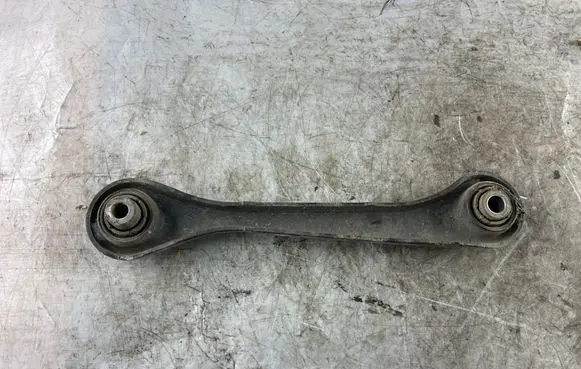 Volkswagen Golf Plus Rear suspension control arm 1K0501530C