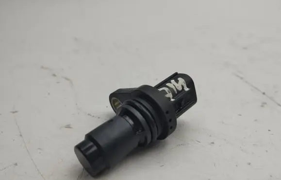 Camshaft position sensor