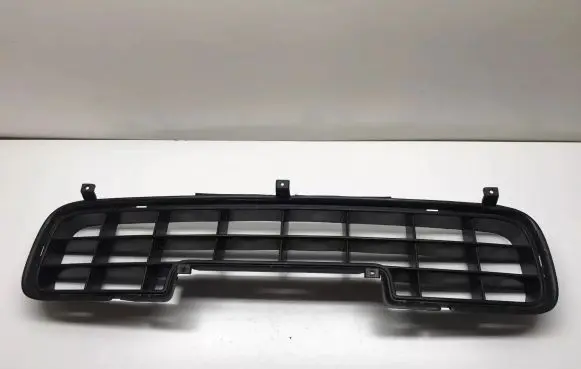 KIA Sportage Front bumper upper radiator grill