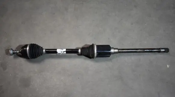 BMW 7 G70 Front driveshaft 5A6B754