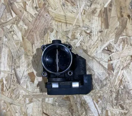 BMW 5 F10 F11 Throttle valve 7555944