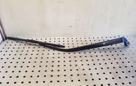 Lexus CT 200H Windshield/front glass wiper blade 