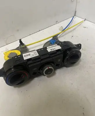 Hyundai i20 (PB PBT) Climate control unit 972504P560