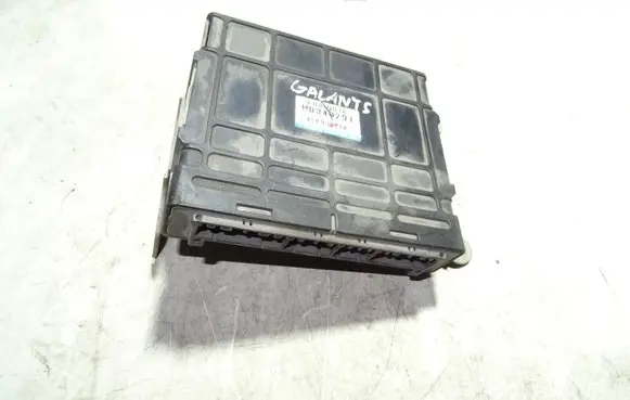 Mitsubishi Galant Engine control unit/module E2T66877 MD340291